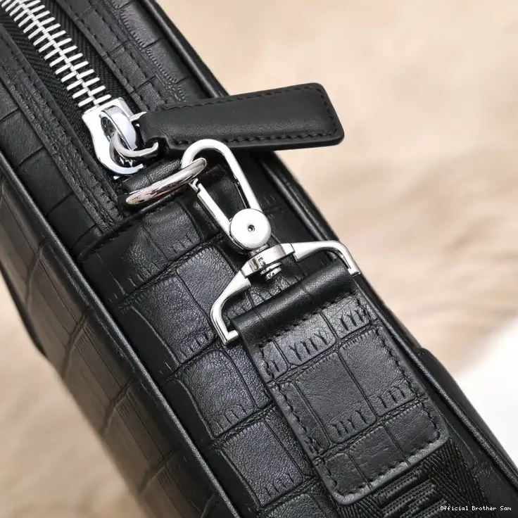 Official Brother Sam Bags 2111YZ0073 LV 0824